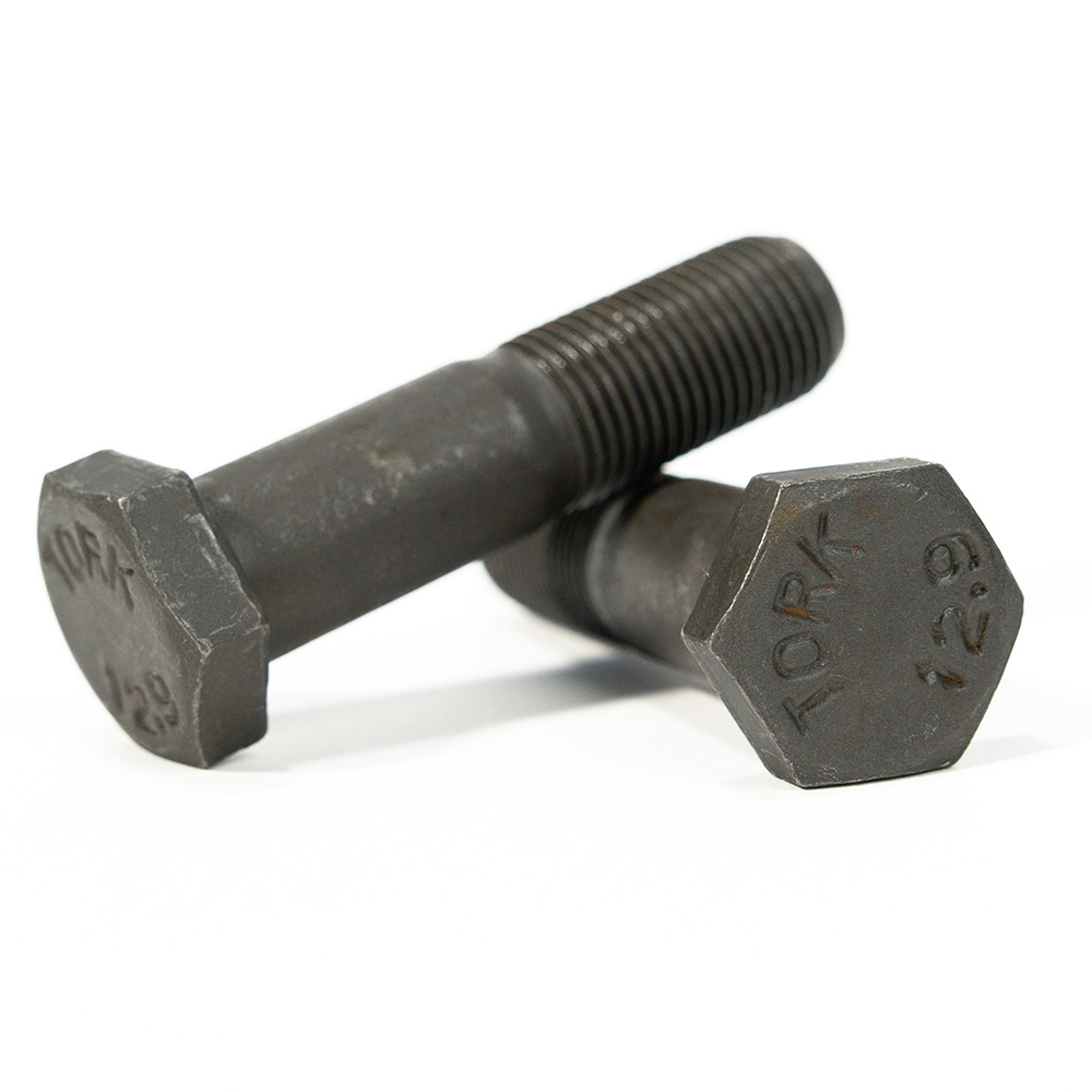 82714 Tornillo M16 X 63